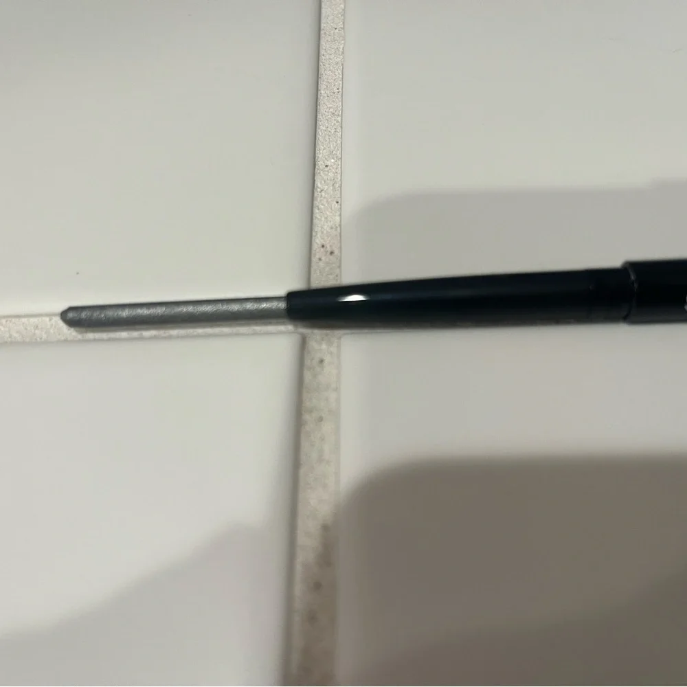 CHANEL Long-Lasting Eyeliner Gris Graphite - Black
